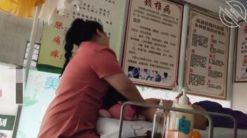 【原创视频】由于害怕,中途理疗店老板娘不让操了,只好强硬继续上1