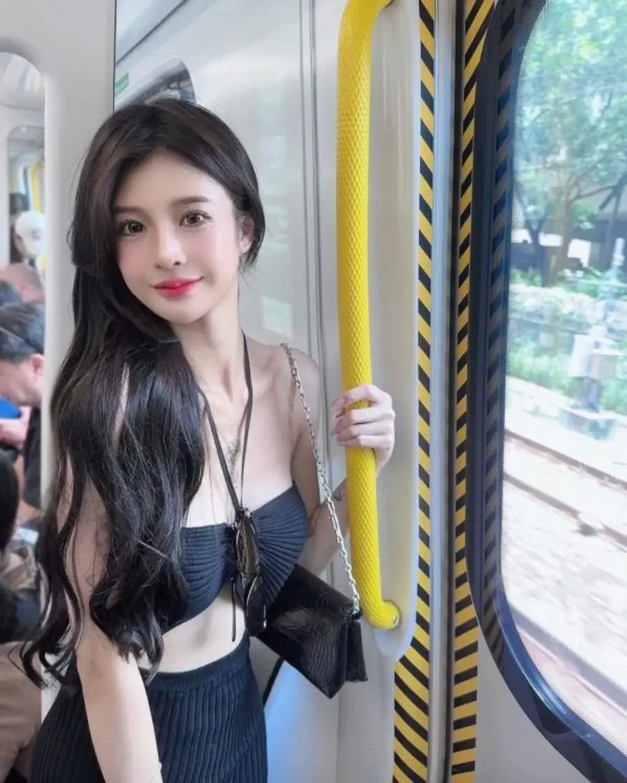 人气网红 Hunny 韩妮 性爱不雅视频外流 纹身对比 实锤为本人