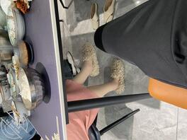 想岳母，如何可以草上岳母