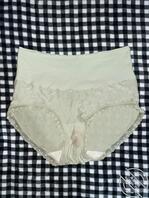 这条原味内裤有点重口了，有没有兄弟喜欢的。0