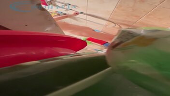 偷拍骚逼老姑 中