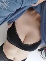 人妻奶子自拍1