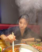 操了老姐的闺蜜，初识还是少女，操她时以为人妇0