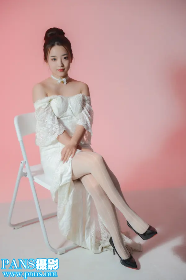 英英0