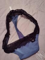 我的骚熟妈妈1—我决定对我的骚熟妈妈发起进攻。1