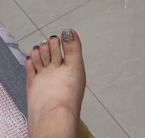 女友骚脚 喜欢这种脚给你们撸射吗 