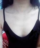 云南-楚雄的，喜欢玩露出，本人19岁，在上班，特别反差，欲望强烈，可私聊2