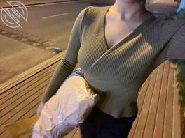 23岁，从事会计，瘾大水多，寻找一位长期素质的玩伴，要求素质.