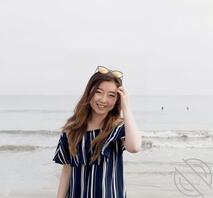 外表越正经，背地里越骚，