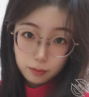 朋友圈的母狗，平时发的骚脸，尽情的用大鸡吧射给她