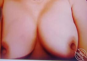 续上没发完的我爸手机里的我妈照片