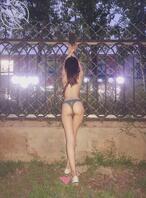 露出19,陪大叔泡温泉,感谢他一直以来对我的照顾和陪伴。0