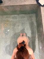 露出19,陪大叔泡温泉,感谢他一直以来对我的照顾和陪伴。2