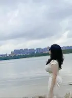 奶子即正义 玩弄老婆的大奶闺蜜 肆意玩弄极品少妇 对白真实 口活顶爆了0