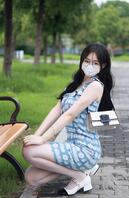白丝小高跟