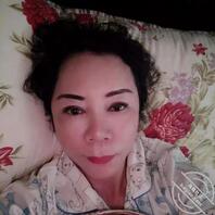 骚逼老熟女干妈总归给我射里面了