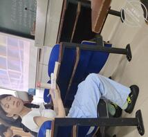 女大学生偷拍系列—唐32