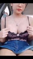 带着大奶眼镜骚货嫂子，车内跳蛋自慰，真想插爆她的穴