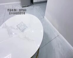 〖视频原创74〗搞晕面试的jk女生拍照后威胁强奸，最后隔着丝袜射了一脚