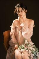 给大家看看我嫂子的美照0