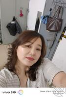 今天去老妈厂里面玩，趁老妈不注意偷偷翻看了老妈手机里的照片