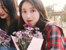 人前女神摸奶自拍 20