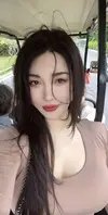 抖音37万粉的反差女神【美豹Vivi】，被实锤的抖音号都连夜注销了，肥逼巨臀被金主爸爸双管齐下2