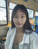 文静的大学生，没想到在家是一个骚货1