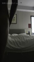 骚老婆成功被陌生人操了，喝了酒半醉半醒直接插入不反抗还配合