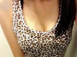 豹纹睡裙的小骚货0