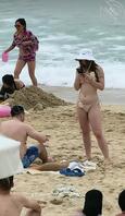 三亚大东海沙滩比基尼随拍
