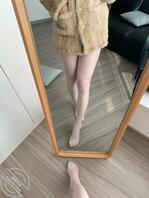 你跟我闺蜜你俩在我床上玩挺刺激？我说姐下次咱三一起玩 给我一巴掌0