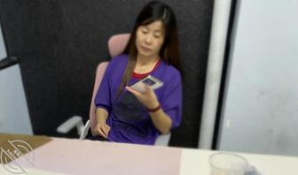 【聊天记录】我爸妈的性爱反馈老A8瑜伽馆换衣服