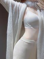 睡不着，就来发发图，不知道谁来陪2