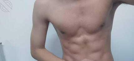 山东菏泽鄄城肌肉男