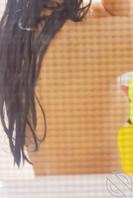 偷拍80后小少妇洗澡1