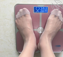 郑州信阳有白净素质男生嘛