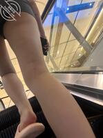 抄底丝袜骚货1