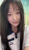 06高中学妹，想看看男生的鸡巴和精液是什么样子的