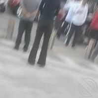 偷拍长腿老师＋超嫩高中生裸照（已经成年）1