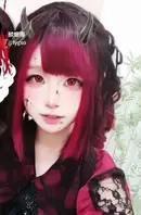 打游戏认识的 广州嫩妹 陈诗琪 趁她爸妈不在家 去她家无套爆操她的白虎馒头穴 2