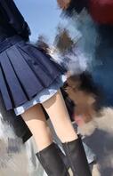 校园跟拍长靴光腿神器骚货女大1
