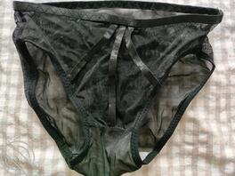 看看媳妇的玩具和内裤2