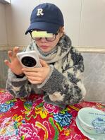 射精在咖啡里给闺蜜喝 她还说味道很浓郁0