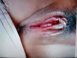 丈母娘的骚逼    丈母娘手机里发现的  好想干她2