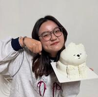 2025/12/09偷拍騷貨親姐姐蔡幸樺洗澡，一段時間沒拍了，從新出發0