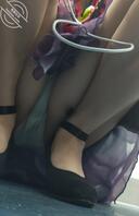 地铁抄底偷拍0