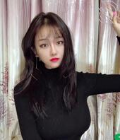 去健身房被认出来只能肉偿，然后情趣裸拍衣服都被撕烂了，等男友上班才回家