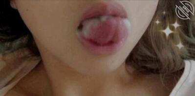 爆操宜宾小母狗唐萍，操到一半她的黑鬼教练打电话，正好叫来一起干她1