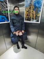 风衣下的光屁股成都女人